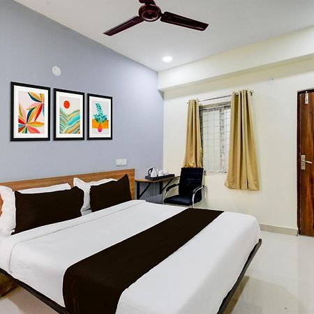 Super Townhouse Kukatpally North Formerly Munagala Arcade ไฮเดอราบัด ภายนอก รูปภาพ